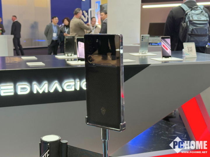 球友会入口红魔电竞装备参展MWC 2025 加速电竞生态布局(图2)