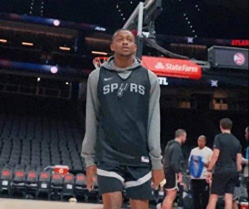 球友会网址今日NBA赛事预告：八场激战谁主沉浮？(图1)